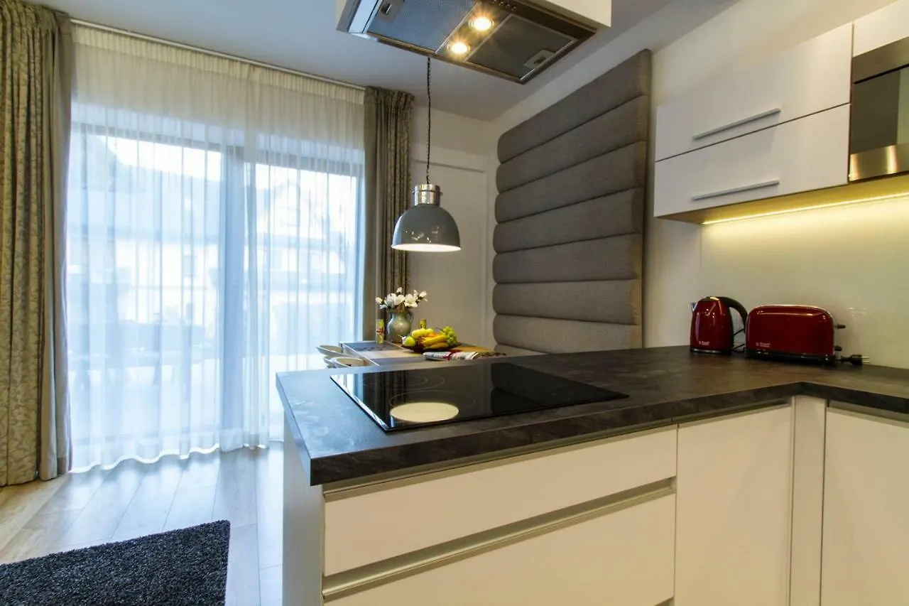 Apartament Pajo I -Rezydencja Tatry--Grota Solna--Taras--Garaz Podziemny Zakopane 0*,  Poland