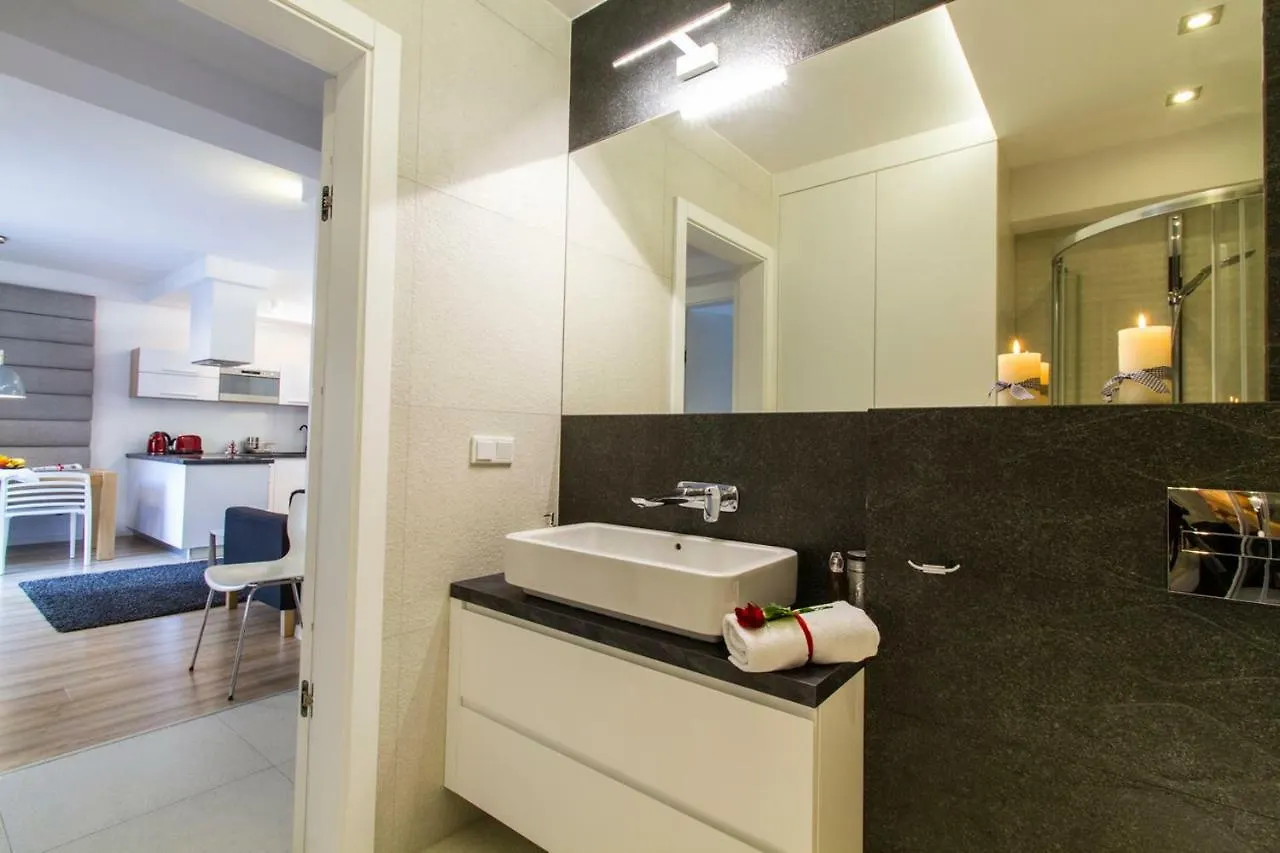 Apartament Pajo I -Rezydencja Tatry--Grota Solna--Taras--Garaz Podziemny Zakopane Apartment