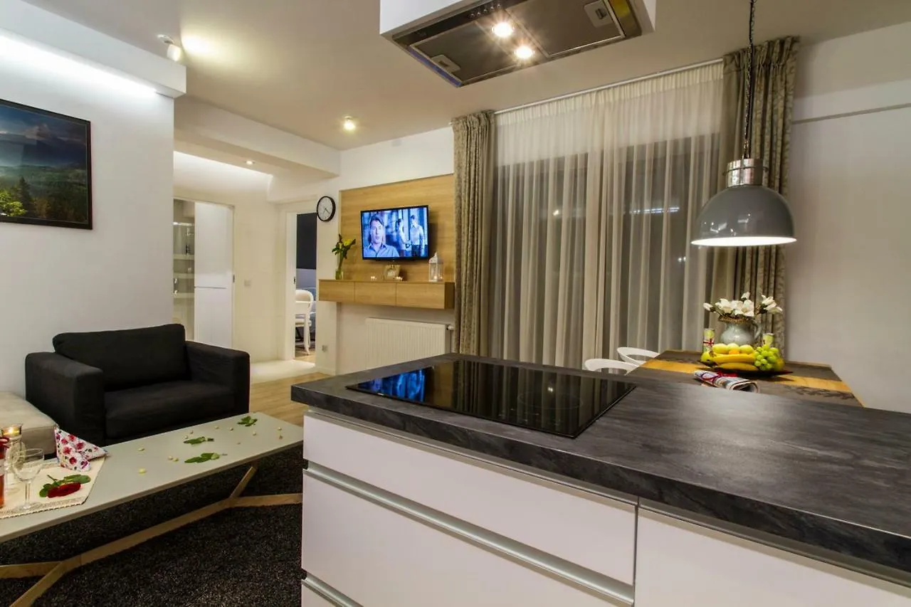 Apartament Pajo I -Rezydencja Tatry--Grota Solna--Taras--Garaz Podziemny Zakopane Apartment